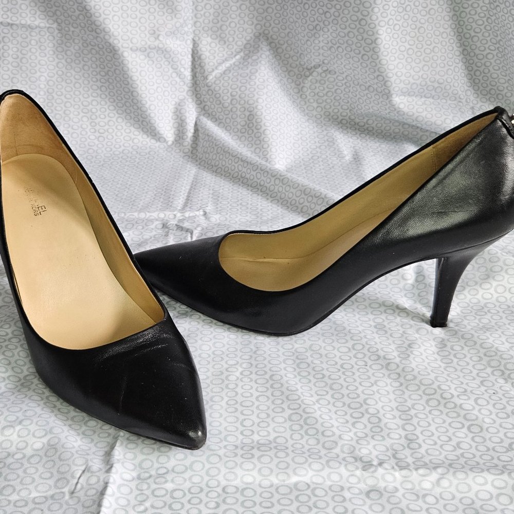 Michael Kors Pumps size 10 with 3 inch heels